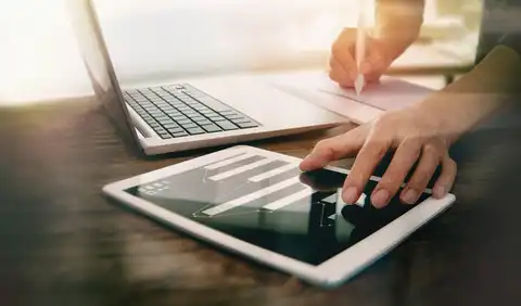 تفاصيل التقرير الأمني الشهرى المقدم لصاحب المنشأة