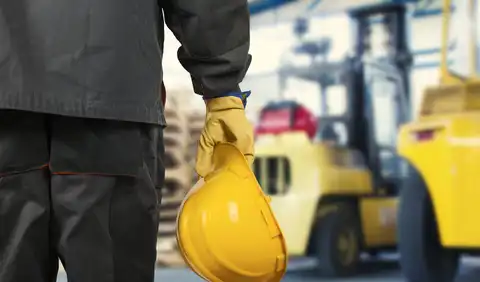 لأمنك..اتبع تلك الإرشادات للوقاية من مخاطر العمل