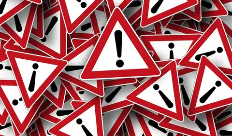 أهمية الالتزام بتعليمات اللوحات الإرشادية