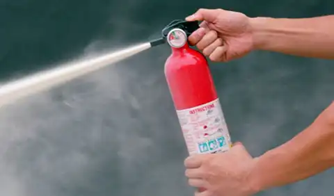 «الحرائق» وكيفية مكافحتها يدويًا