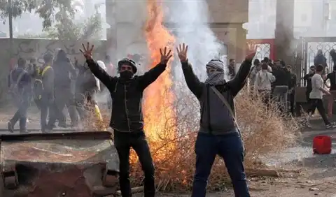 الأنشطة الهدامة وكيفية تجنيد الخونة